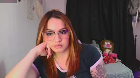 Snapshot of lucycherry__ chatting on September 2025 03:21:01 AM LUCIA online show from September 2025 03:21:01 AM