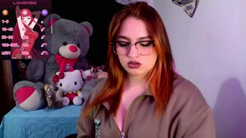 Snapshot of lucycherry__ chatting on October 2025 11:20:01 PM LUCIA online show from October 2025 11:20:01 PM