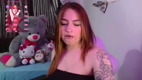 Snapshot of lucycherry__ chatting on November 2025 12:37:01 PM LUCIA online show from November 2025 12:37:01 PM