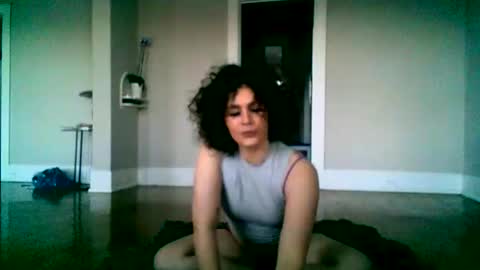 lucydreamsx2 online show from March 2026 12:17:02 AM