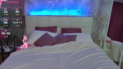 Lucy online show from October 2025 11:44:01 AM