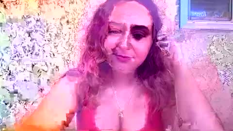 Snapshot of lucylavender444 chatting on September 2025 07:47:02 PM lucylavender online show from September 2025 07:47:02 PM