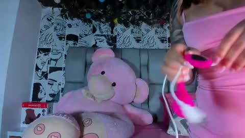 Snapshot of lucyrosse_ chatting on July 2026 11:30:02 AM Lucy online show from July 2026 11:30:02 AM