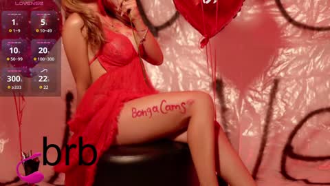 Snapshot of lucyrouse18 chatting on December 2024 03:18:02 AM Lucy online show from December 2024 03:18:02 AM