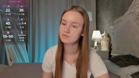 Lucy online show from October 2025 11:00:01 AM