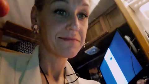Snapshot of lucyvybes_and_gogert chatting on March 2025 08:38:02 AM Lucy Vybes and Go-Gert online show from March 2025 08:38:02 AM