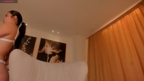 Lucy online show from October 2025 07:40:01 PM