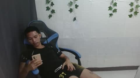 lui_the_fucker online show from October 2025 11:34:01 PM