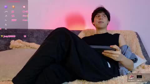 Lui online show from February 2026 05:47:02 AM