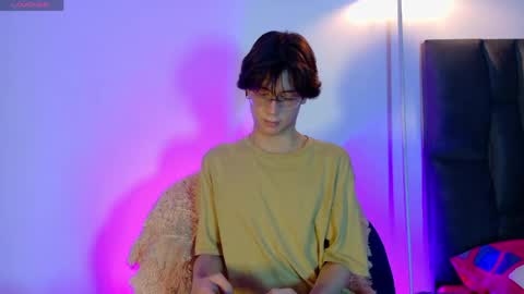 Lui online show from April 2026 03:34:02 AM