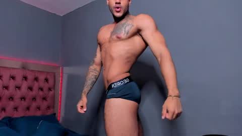 Luigi Vitale online show from April 2026 01:03:01 AM