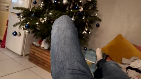 luigi2586 online show from December 2025 12:34:02 PM