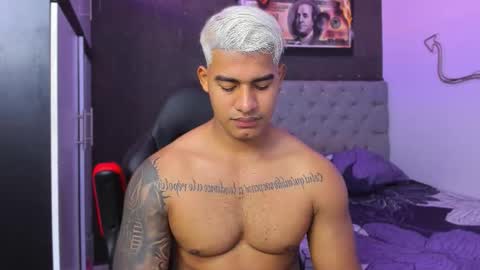 Luigi Independent model online show from January 2026 04:06:01 AM