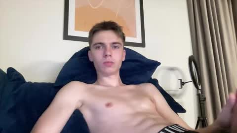 Snapshot of luis_7777 chatting on November 2025 06:16:02 AM Luis online show from November 2025 06:16:02 AM