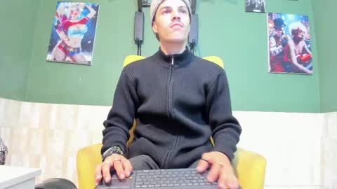 Snapshot of luis_as chatting on March 2025 10:48:01 AM Luis AS online show from March 2025 10:48:01 AM