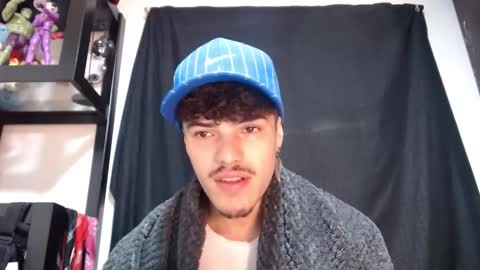 Snapshot of luis_as chatting on November 2025 09:39:01 AM Luis AS online show from November 2025 09:39:01 AM