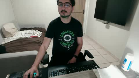 Snapshot of luis_flr chatting on March 2025 03:30:02 PM luis_flr online show from March 2025 03:30:02 PM