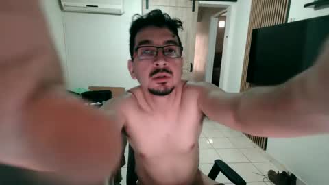 Snapshot of luis_flr chatting on October 2025 03:20:02 PM luis_flr online show from October 2025 03:20:02 PM