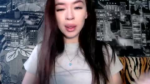 Snapshot of luisa_domina chatting on June 2026 07:05:02 AM luisa lovedom online show from June 2026 07:05:02 AM