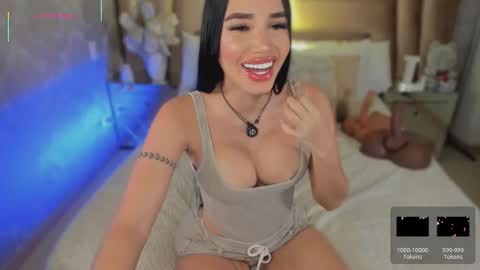 Snapshot of luisabaker chatting on November 2025 04:25:02 AM IG im alisson01 online show from November 2025 04:25:02 AM