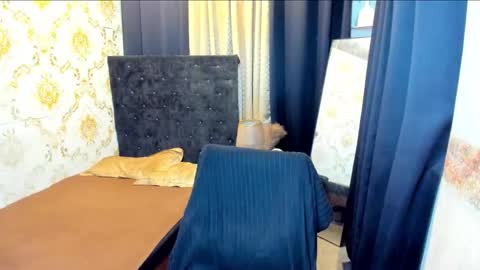 Snapshot of luisaellanor chatting on December 2025 05:09:01 PM luisaellanor online show from December 2025 05:09:01 PM