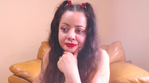 Cassie online show from October 2025 11:32:02 AM