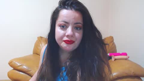 Cassie online show from December 2025 05:43:02 PM