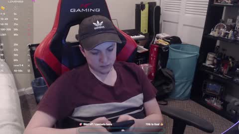 Luisdiaztube online show from January 2025 11:35:01 PM