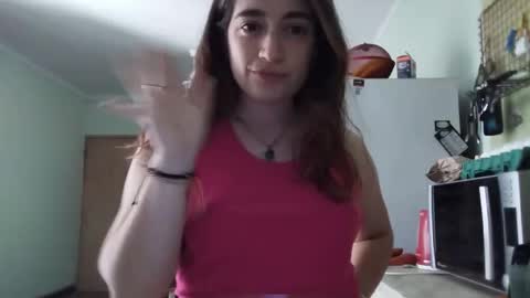 Genevieve online show from November 2025 03:03:01 PM