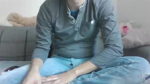 Luis online show from November 2025 07:51:01 AM