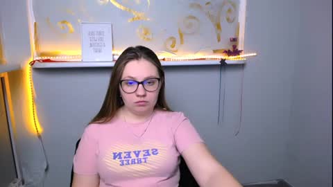 Luiza online show from December 2024 12:13:01 PM