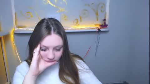 Luiza online show from February 2025 08:06:01 AM