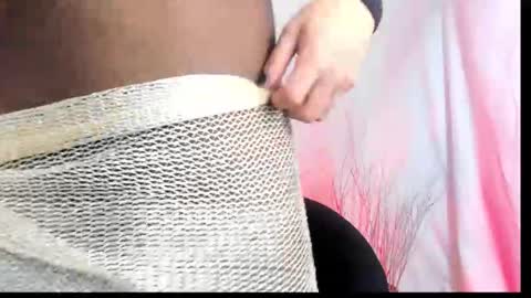 Luka Castillo online show from October 2025 03:43:01 PM