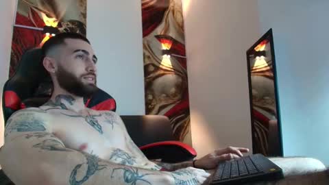 LUKE online show from October 2025 01:28:02 PM