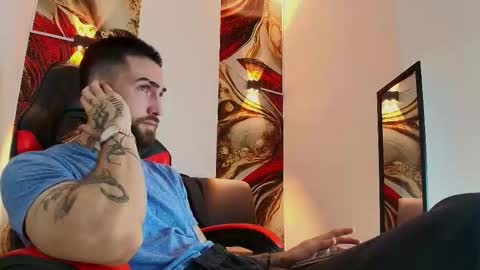 LUKE online show from October 2025 01:40:02 PM