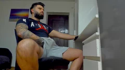 Snapshot of lukedenver chatting on December 2025 02:56:01 PM Luke online show from December 2025 02:56:01 PM