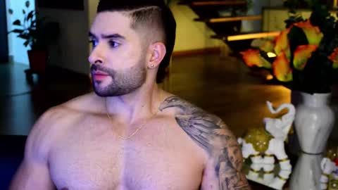 Lukhas f4f online show from February 2026 01:24:01 AM