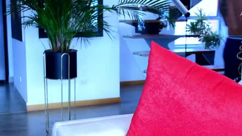 Lukhas f4f online show from April 2026 10:26:02 PM