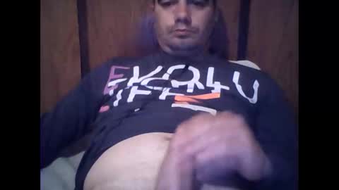 lukixxxx online show from March 2026 05:39:01 PM