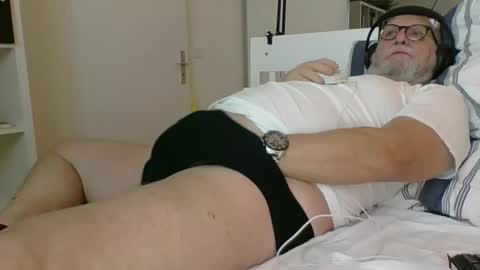 Snapshot of luley58 chatting on February 2025 06:30:02 AM luley58 online show from February 2025 06:30:02 AM