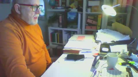 luley58 online show from February 2026 03:20:01 PM