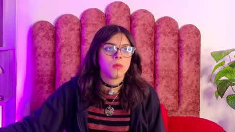 Cookie  online show from November 2025 12:00:02 PM