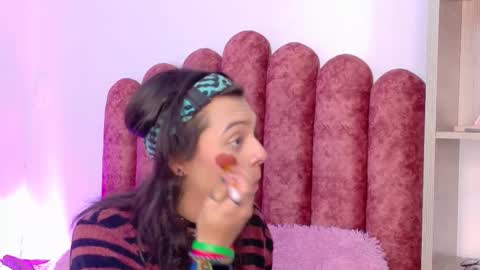 Snapshot of lullaby_charade chatting on November 2025 12:27:02 PM Cookie online show from November 2025 12:27:02 PM