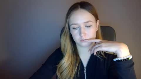 Lulu Baby18 online show from February 2026 07:28:01 PM