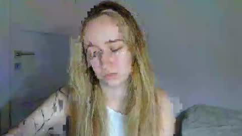 Lulu Baby18 online show from March 2026 09:29:02 PM