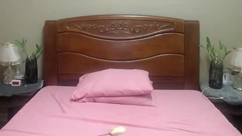 Snapshot of lulu_wild chatting on October 2025 10:55:01 AM lulu_wild online show from October 2025 10:55:01 AM