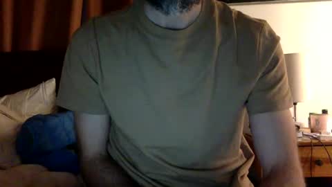 Snapshot of luluca25 chatting on January 2025 09:52:02 PM luluca25 online show from January 2025 09:52:02 PM