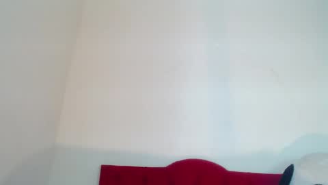 LULU online show from February 2025 09:33:02 PM