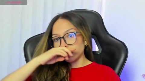 Snapshot of luluuberry chatting on December 2025 06:47:02 PM luluuberry online show from December 2025 06:47:02 PM