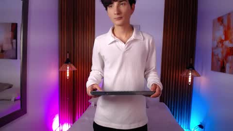 Lumier  online show from April 2026 08:37:01 PM